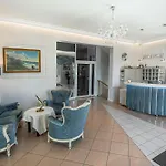 Apartmanhotel Moris 4*