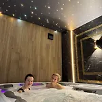 Moris Apart-hotel 4*