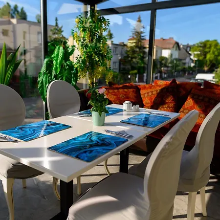 Moris Aparthotel
