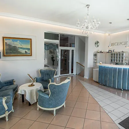 Hotel apartamentowy Moris 4*